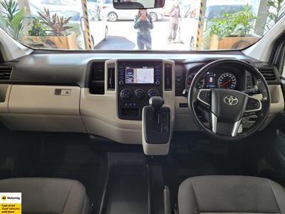 2019 Toyota Hiace - Thumbnail