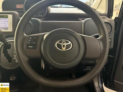 2013 Toyota Spade - Thumbnail