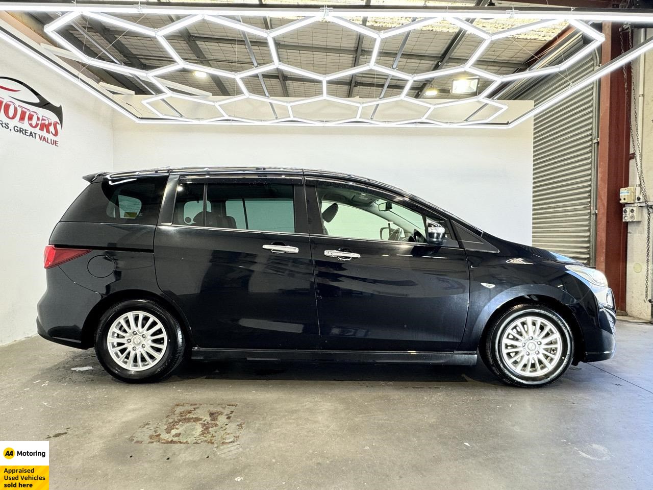 2013 Mazda Premacy