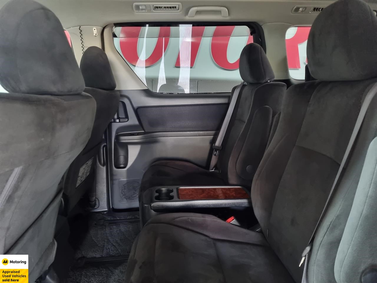 2011 Toyota Alphard