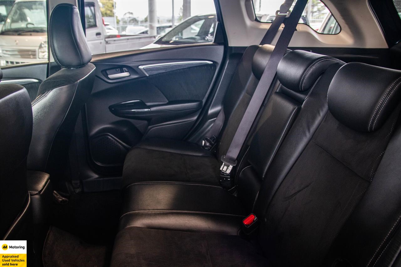 2015 Honda Fit Shuttle