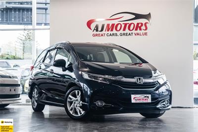 2015 Honda Fit Shuttle - Thumbnail