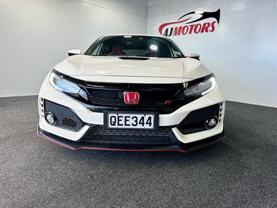 2018 Honda Civic - Thumbnail