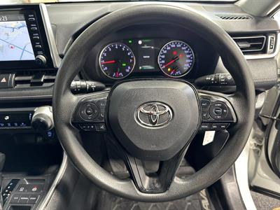 2019 Toyota RAV4 - Thumbnail