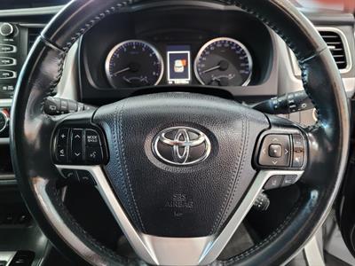 2019 Toyota Highlander - Thumbnail