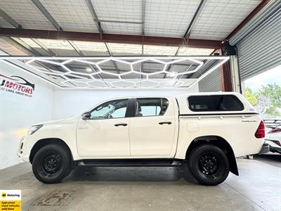 2020 Toyota Hilux - Thumbnail