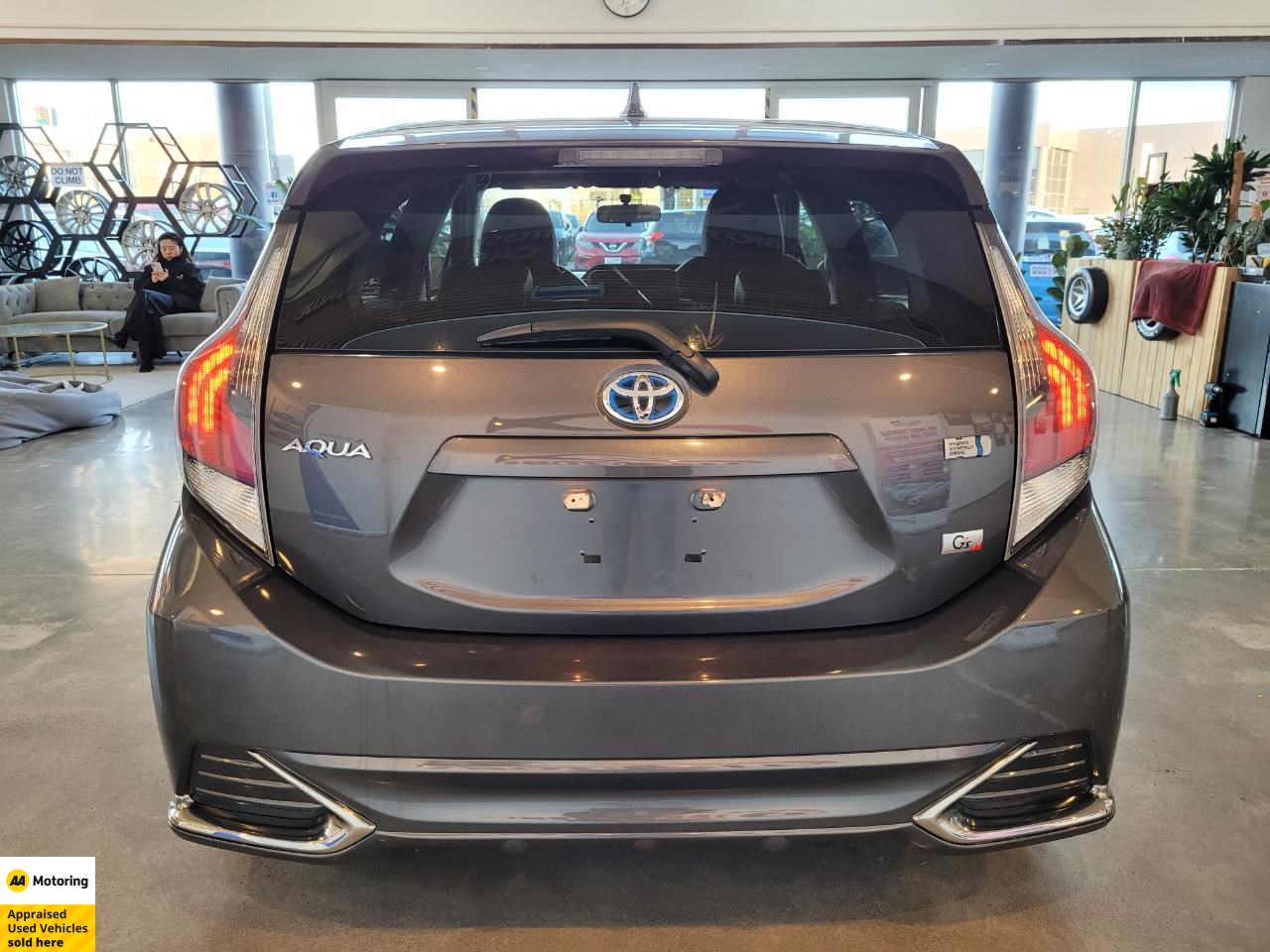 2015 Toyota Aqua