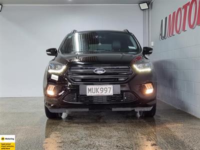 2020 Ford Escape - Thumbnail