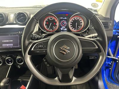 2017 Suzuki Swift - Thumbnail