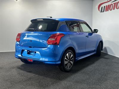 2017 Suzuki Swift - Thumbnail