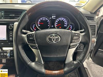 2014 Toyota MARKX - Thumbnail