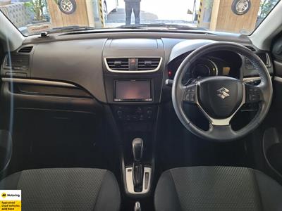 2014 Suzuki Swift - Thumbnail