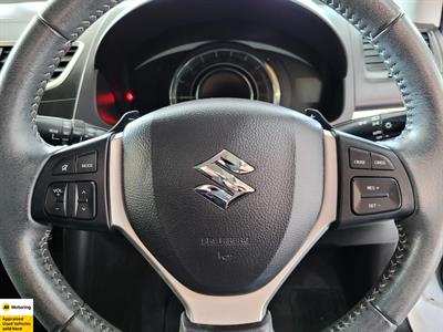 2014 Suzuki Swift - Thumbnail