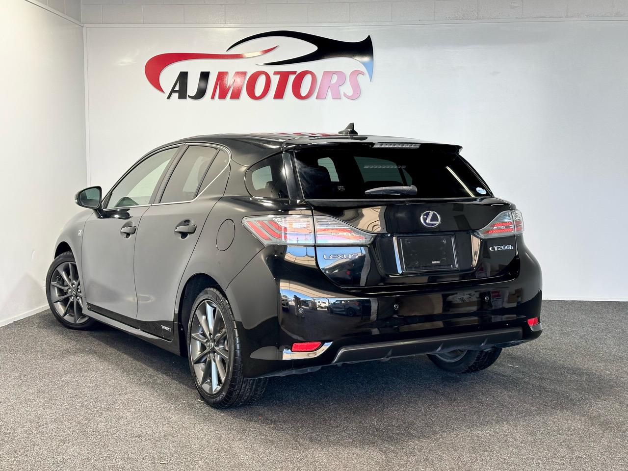 2011 Lexus CT 200h