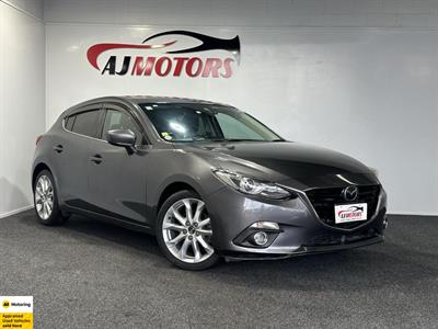 2014 Mazda Axela