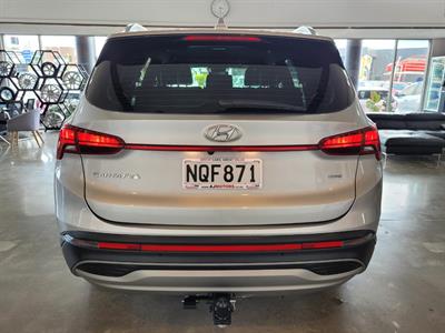 2021 Hyundai Santa Fe - Thumbnail