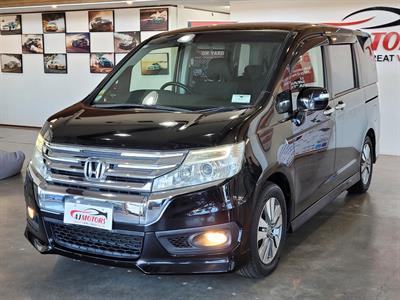 2013 Honda STEPWAGON - Thumbnail