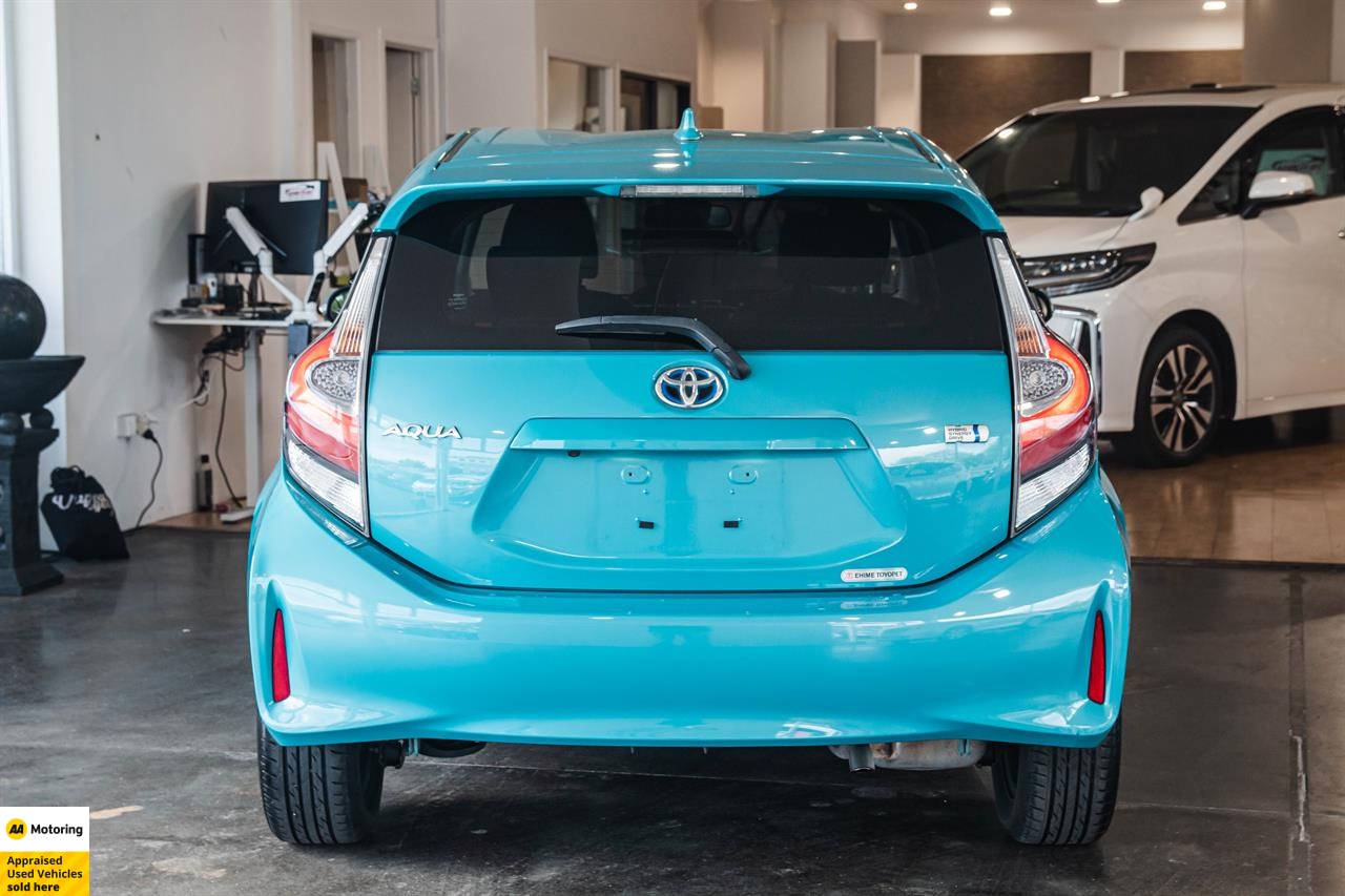 2017 Toyota Aqua