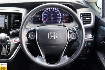 2014 Honda Odyssey - Thumbnail