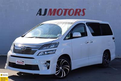 2013 Toyota Vellfire - Thumbnail