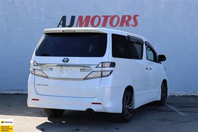 2013 Toyota Vellfire - Thumbnail