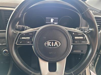 2019 Kia Sportage - Thumbnail