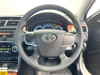 2012 Toyota Camry - Thumbnail