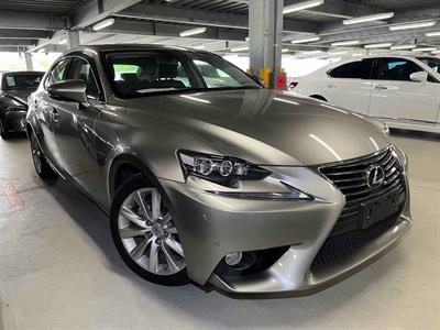 2013 Lexus IS