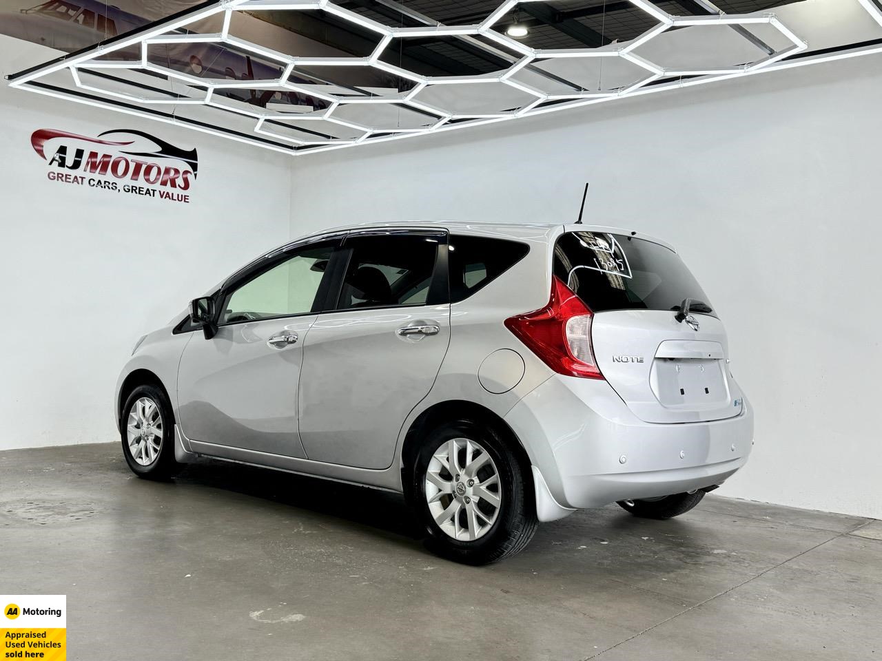 2015 Nissan Note