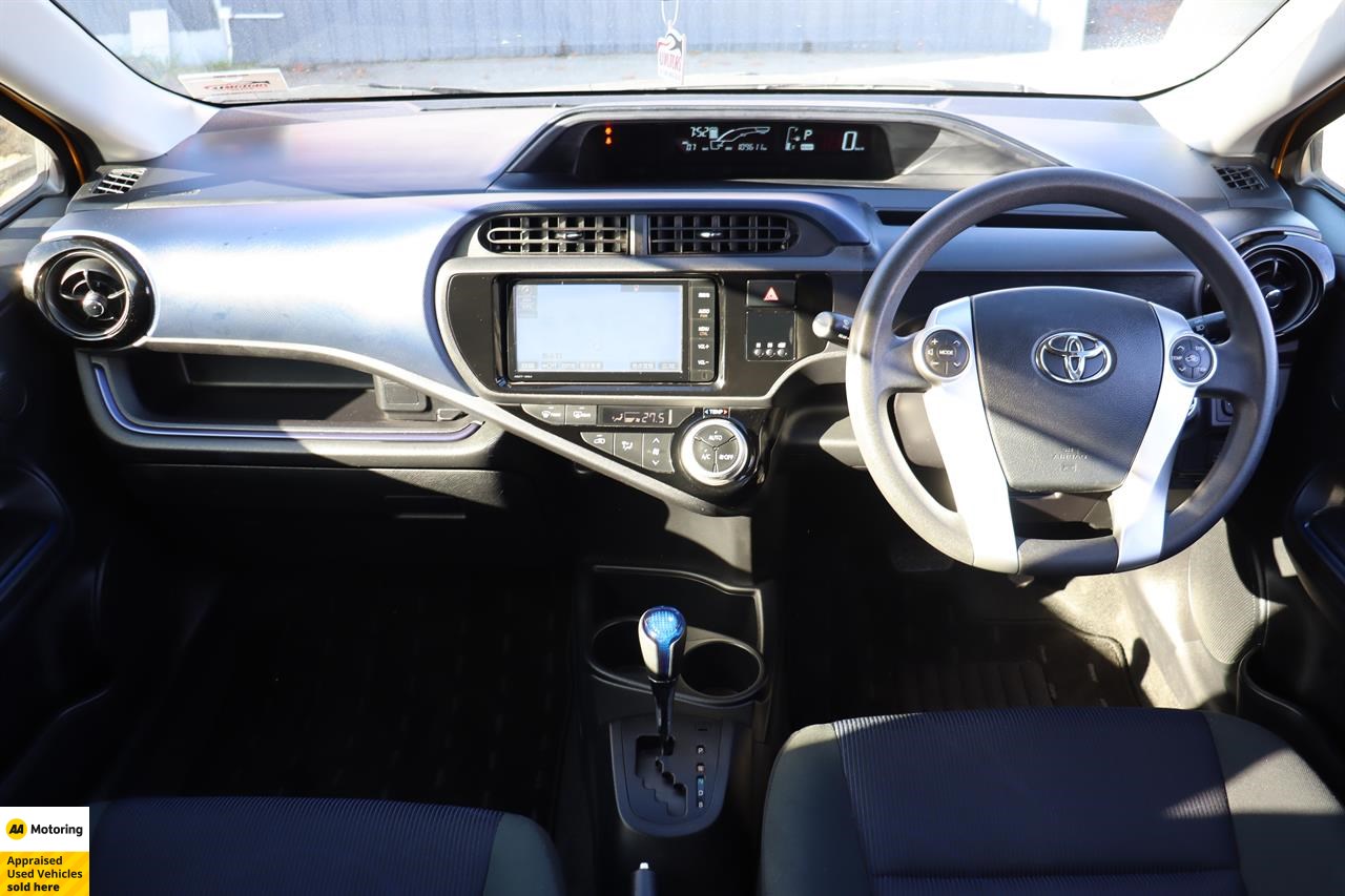 2015 Toyota Aqua