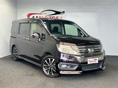 2013 Honda STEPWAGON - Thumbnail