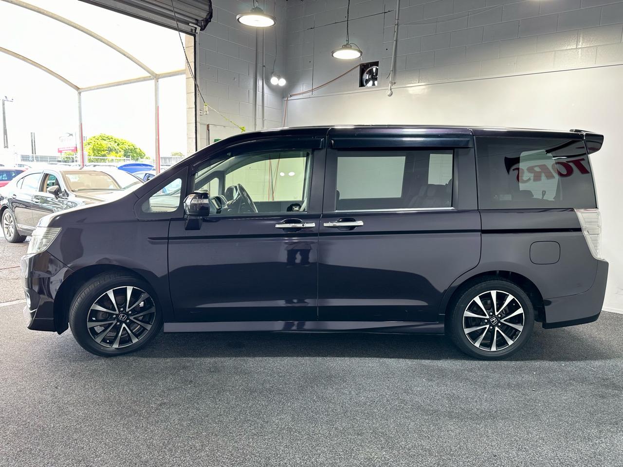 2013 Honda STEPWAGON