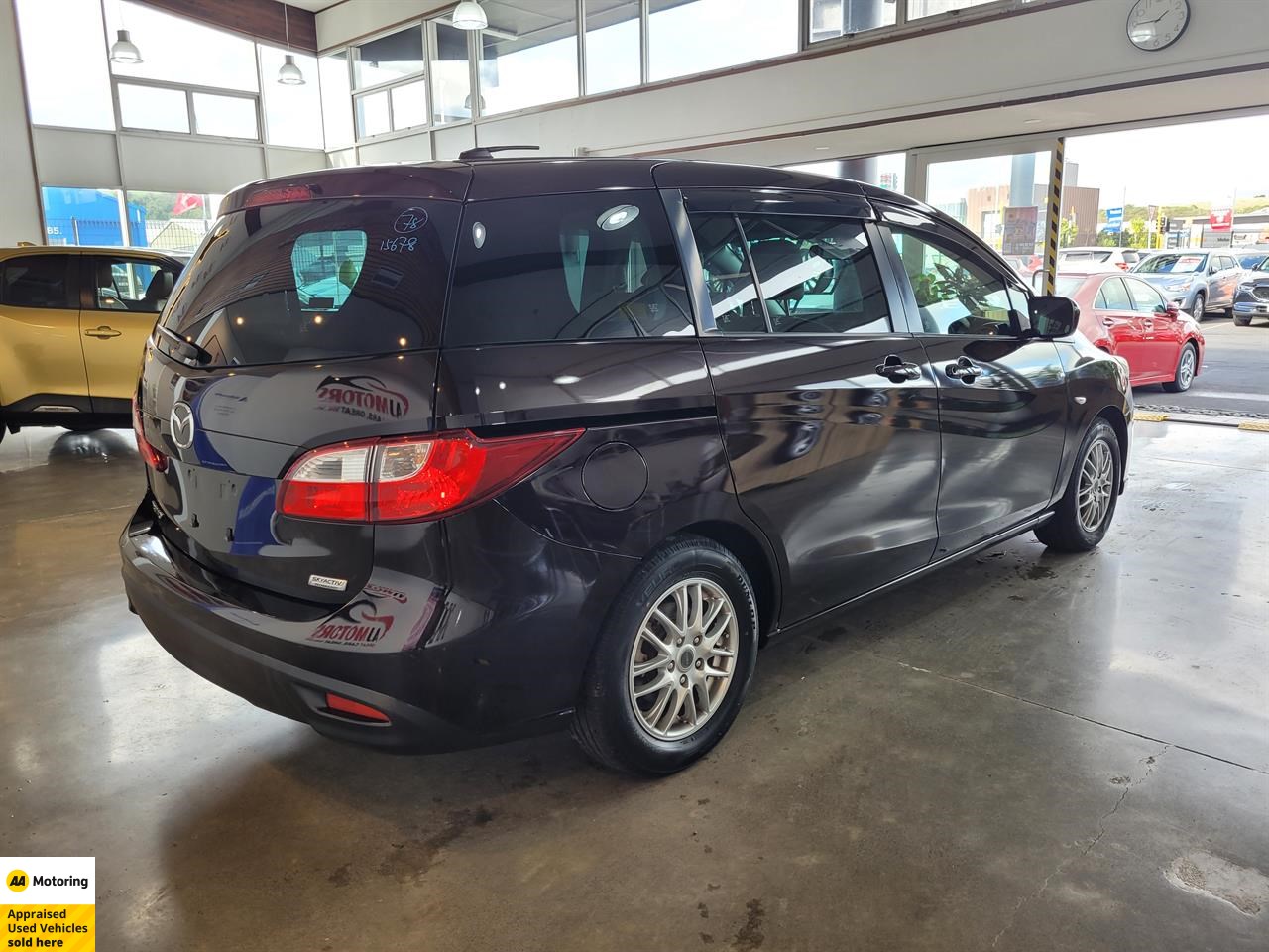 2013 Mazda Premacy