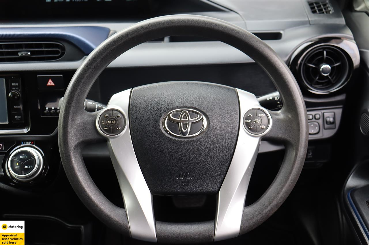 2015 Toyota Aqua