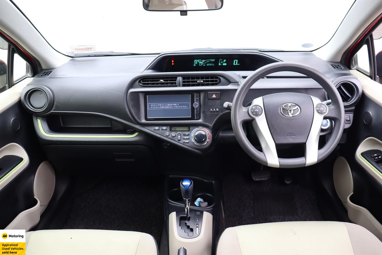 2013 Toyota Aqua