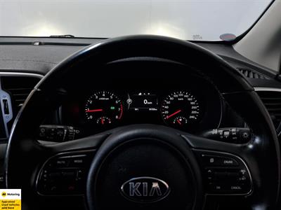 2016 Kia Sportage - Thumbnail