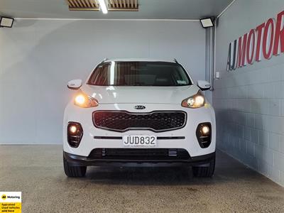 2016 Kia Sportage - Thumbnail