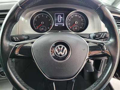 2015 Volkswagen Golf - Thumbnail