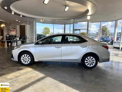 2019 Toyota Corolla - Thumbnail