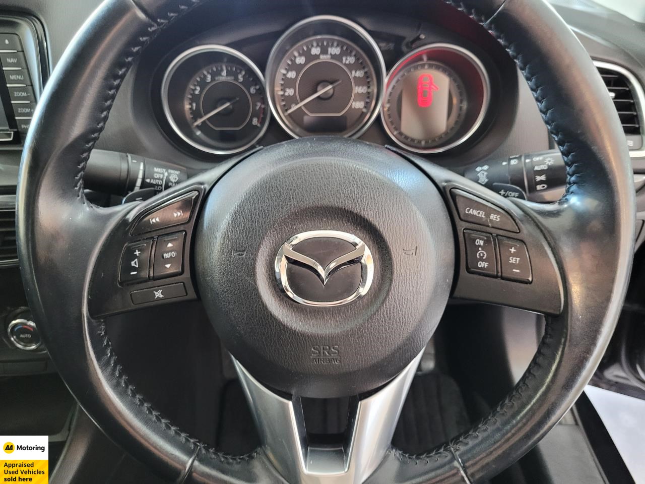 2014 Mazda Atenza