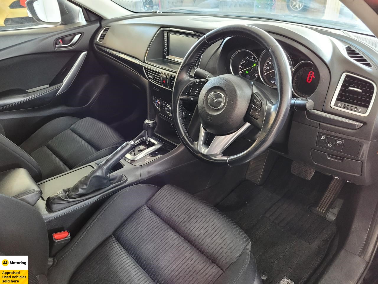 2014 Mazda Atenza