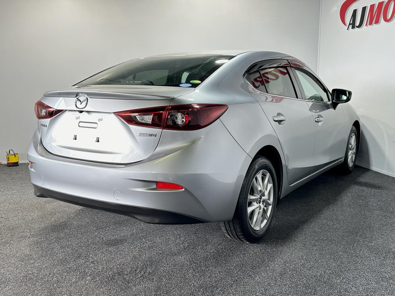 2015 Mazda Axela