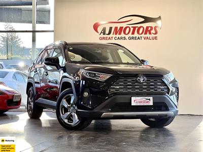 2019 Toyota RAV4 - Thumbnail