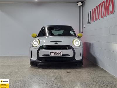 2022 Mini Cooper - Thumbnail