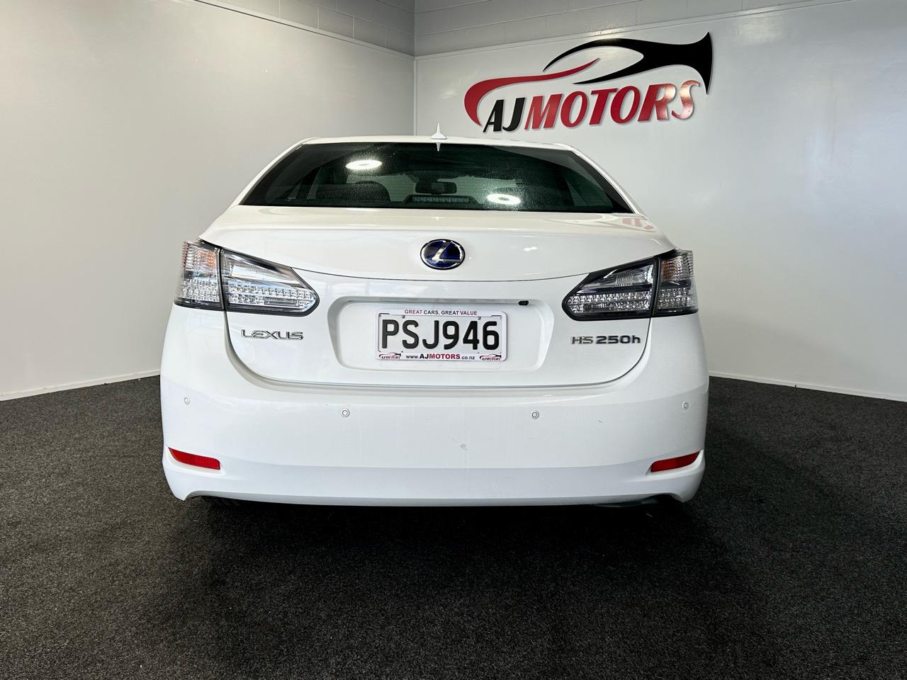 2011 Lexus HS250H