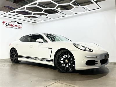 2015 Porsche PANAMERA