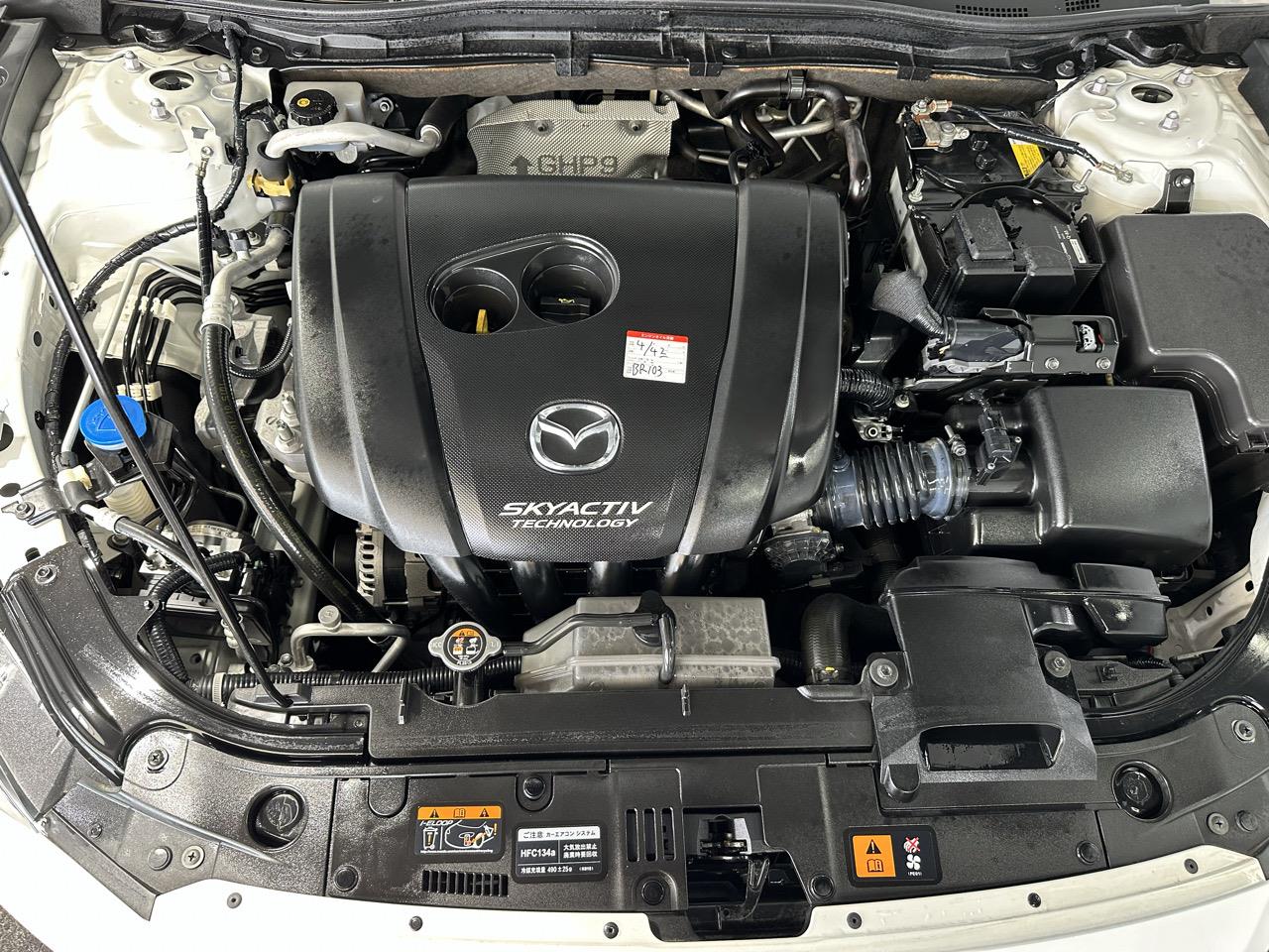 2015 Mazda Axela