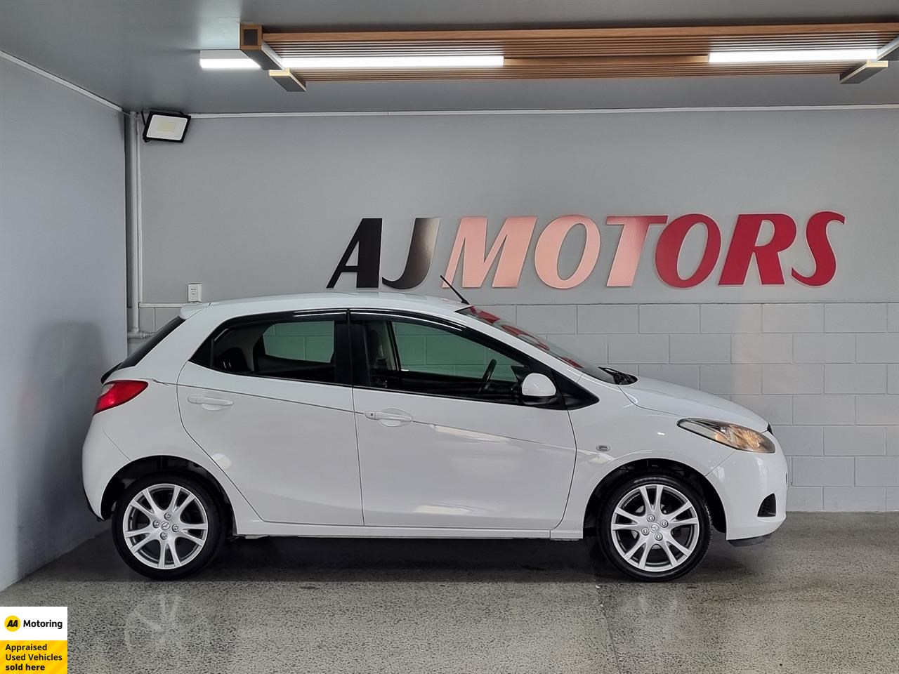 2010 Mazda Demio