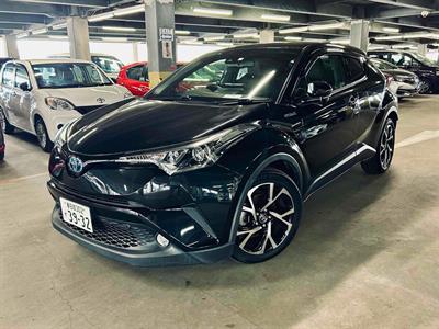 2017 Toyota C-HR - Thumbnail