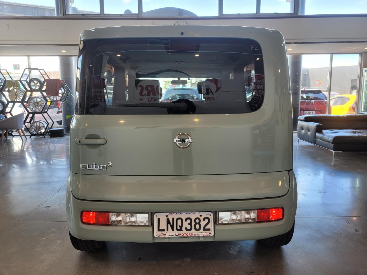 2006 Nissan Cube